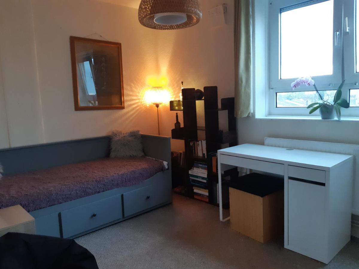 Cosy Room In Camden Town Zone 2 Londra Esterno foto