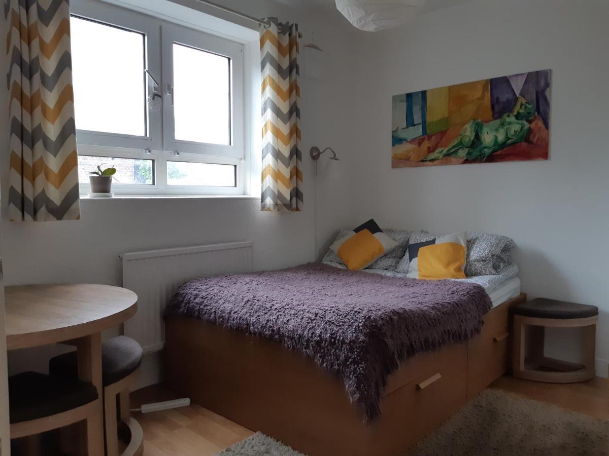 Cosy Room In Camden Town Zone 2 Londra Esterno foto